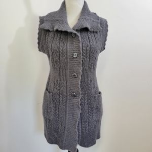 Lian Yang women S grey shimmer sweater button down vest heavy